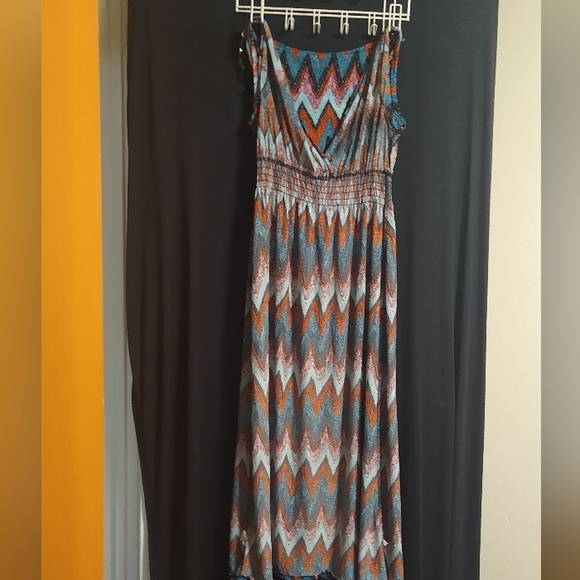 Relaxx Multicolored Short Sleeves Maxi Dress 3X - Picture 9 of 10
